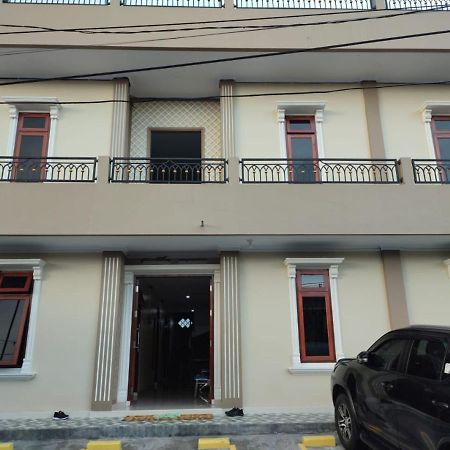 M1 Residence Manado Bagian luar foto