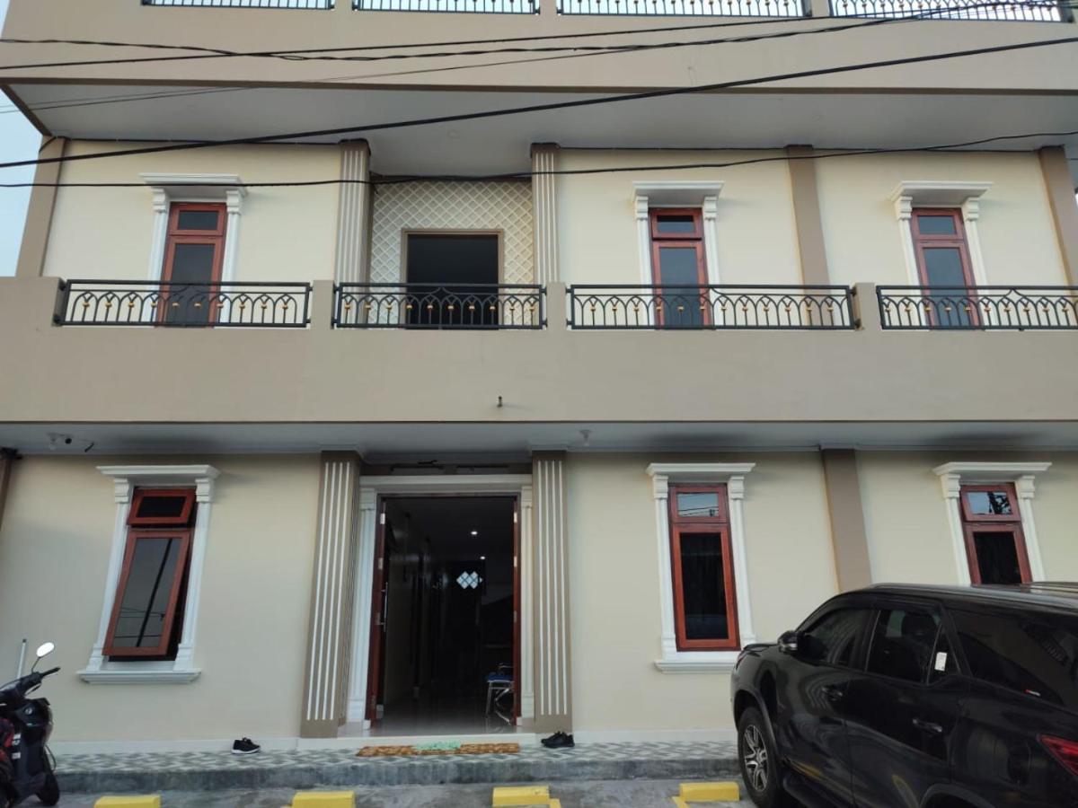 M1 Residence Manado Bagian luar foto